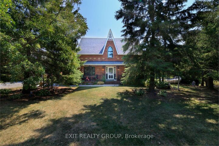 Property Photo:  208 Glen Ross Road  ON K0K 2C0 
