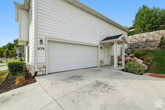 Property Photo: 630 S Plum Creek Ln UT 84404
