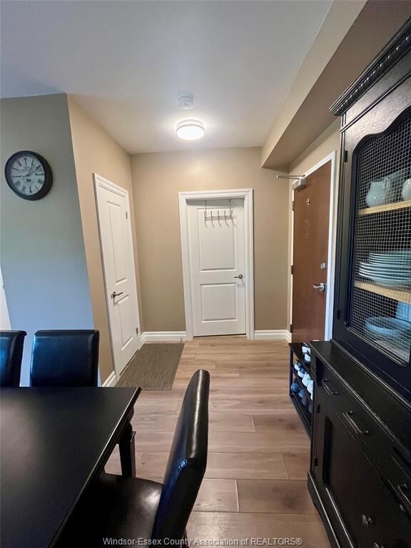 Property Photo:  6 Park 302  ON N9Y 0E7 