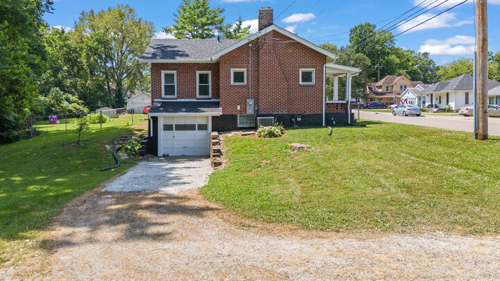 Property Photo:  512 Peters Avenue  OH 45373 