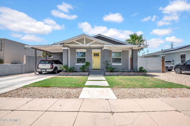 1229 E Moreland Street  Phoenix AZ 85006 photo
