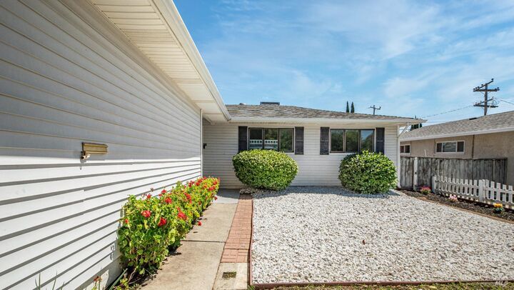 Property Photo:  1200 Truman Street  CA 94533 