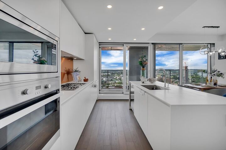 Property Photo:  1480 Howe Street 3602  BC V6Z 0G5 