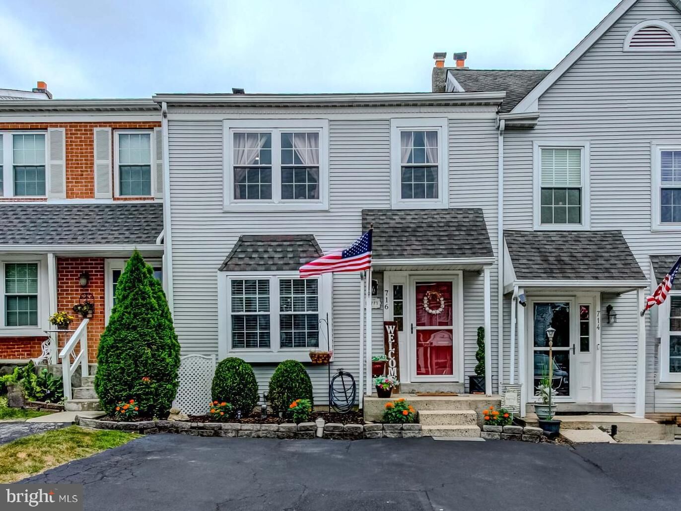 Property Photo:  716 Sandalwood Lane  PA 19403 