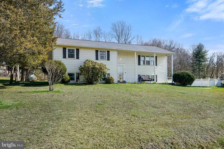 Property Photo: 64 Avalon Avenue MD 21921
