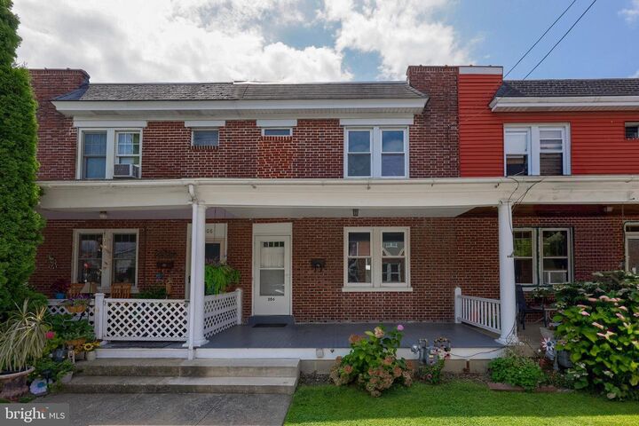 306 Ice Avenue  Lancaster PA 17602 photo