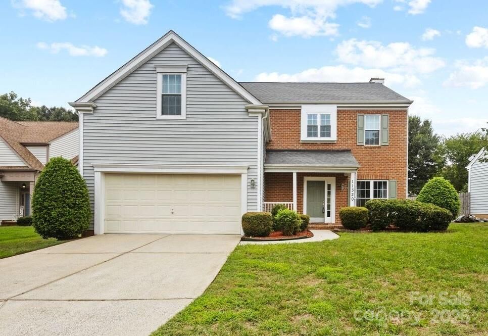 Property Photo:  11320 Wagonford Lane  NC 28273 