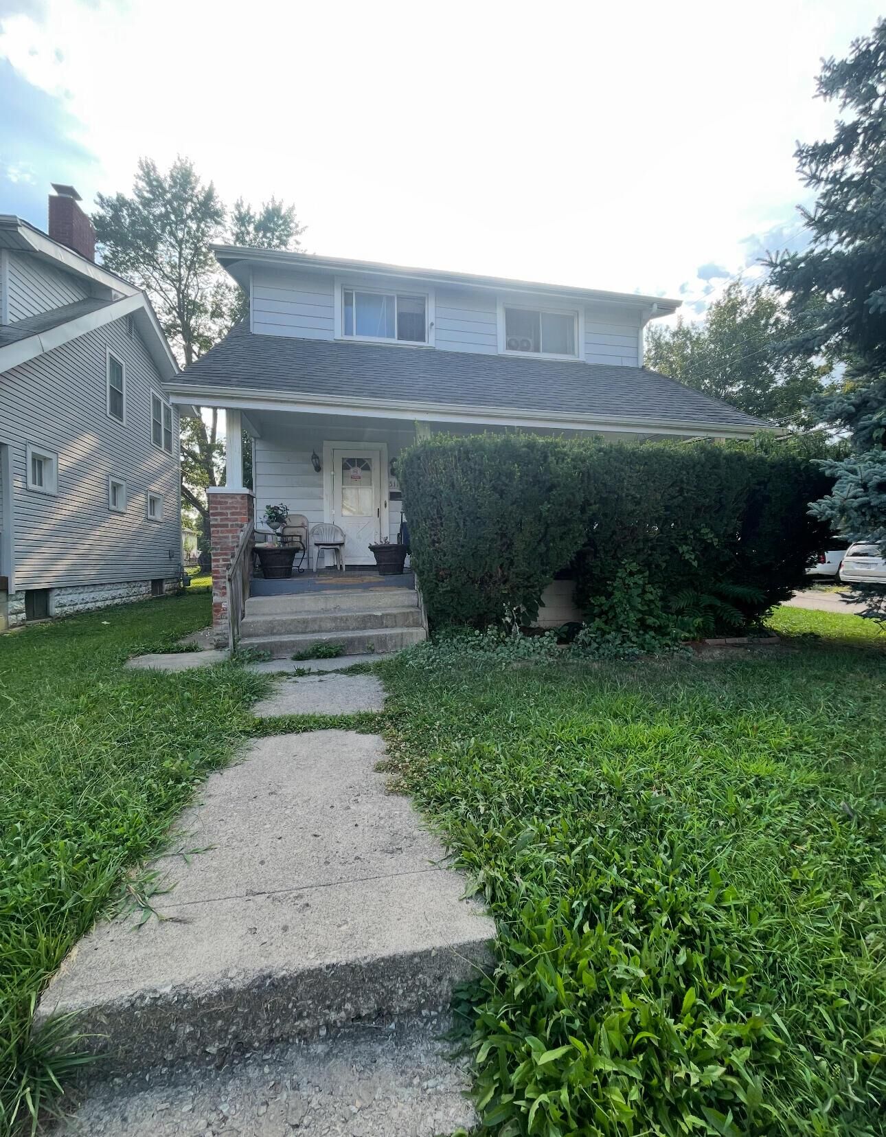 Property Photo: 511 S Wayne Avenue OH 43204