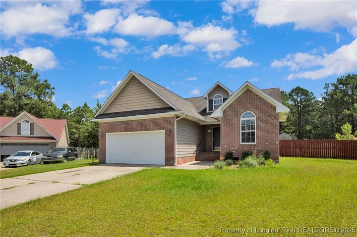 Property Photo: 112 Camrose Court NC 28376