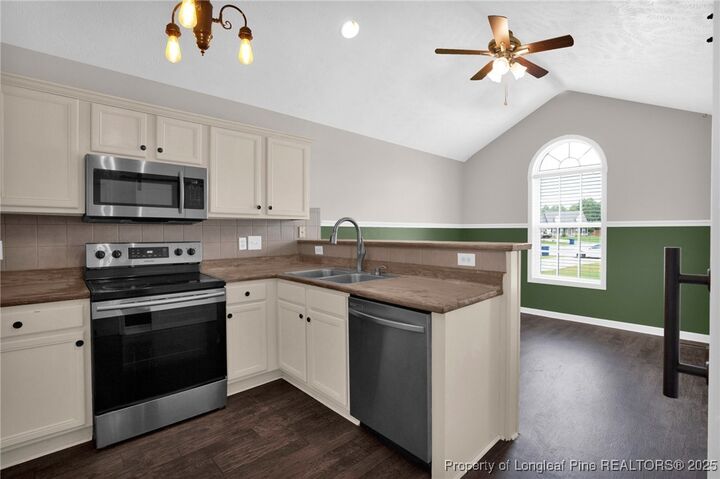 Property Photo:  112 Camrose Court  NC 28376 