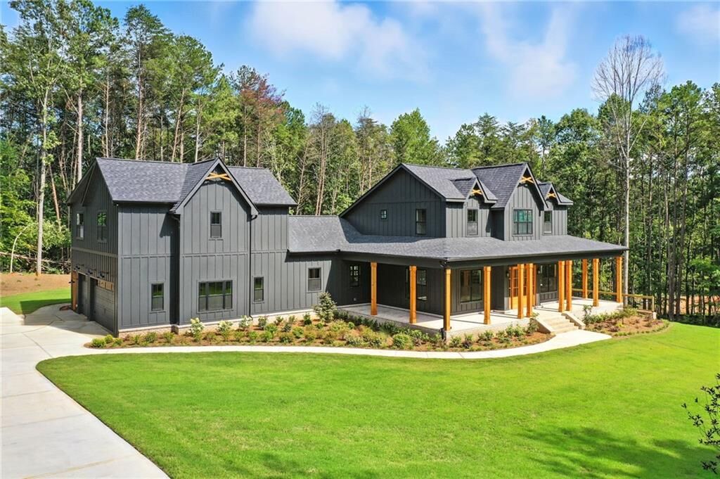 Property Photo:  190 Highlands Chase  GA 30107 