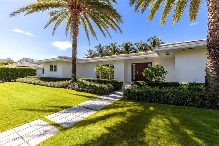 Property Photo: 3222 NE 40th St FL 33308
