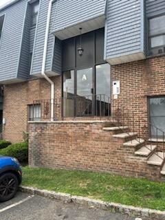 Property Photo:  700 Schuyler Ave A12  NJ 07032 