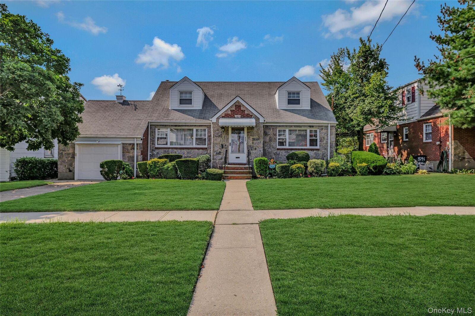 Property Photo: 908 6th Avenue NY 11040