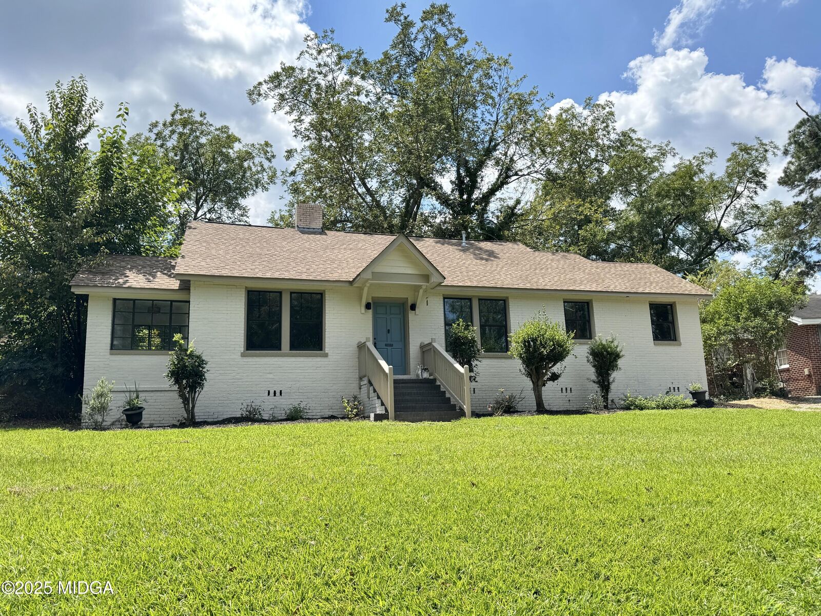 Property Photo: 2428 Darden Drive GA 31204