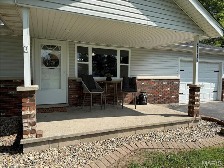 Property Photo:  23626 Mallard Lane  IL 62052 