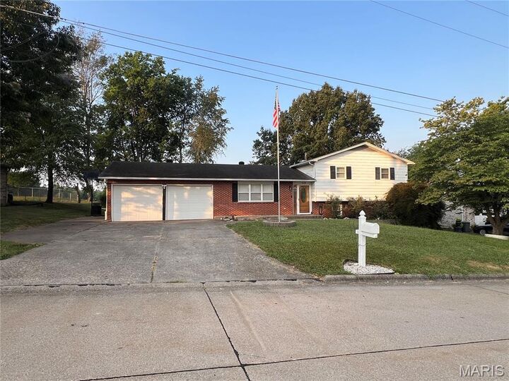 535 Goodson Drive  Jackson MO 63755 photo
