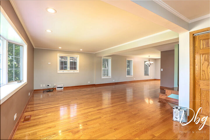 Property Photo: 25721 W Lakeview Avenue IL 60084