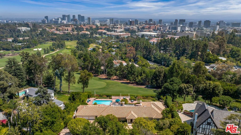 Property Photo:  10820 Ambazac Way  CA 90077 