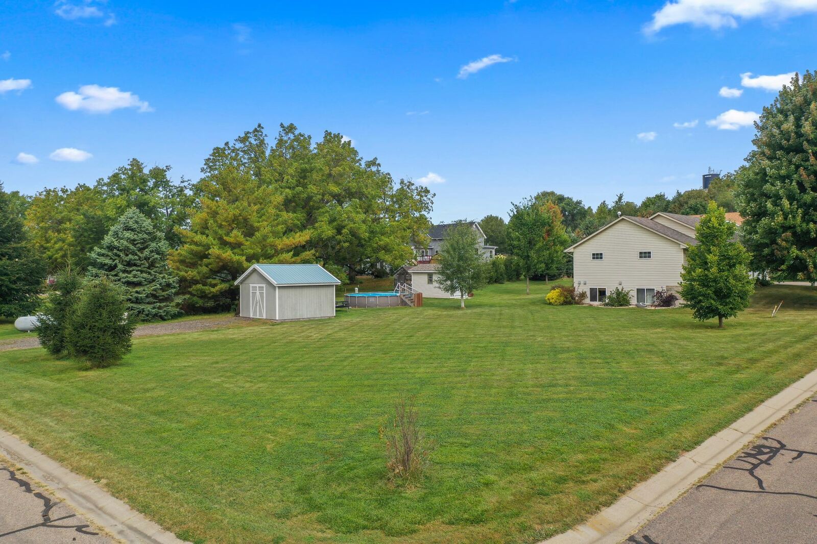Property Photo:  195 374th Street  MN 55018 