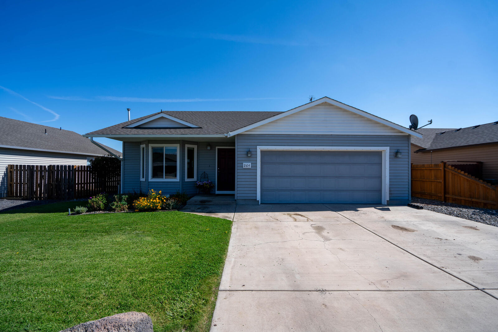 Property Photo:  264 Center Ridge Drive  OR 97734 