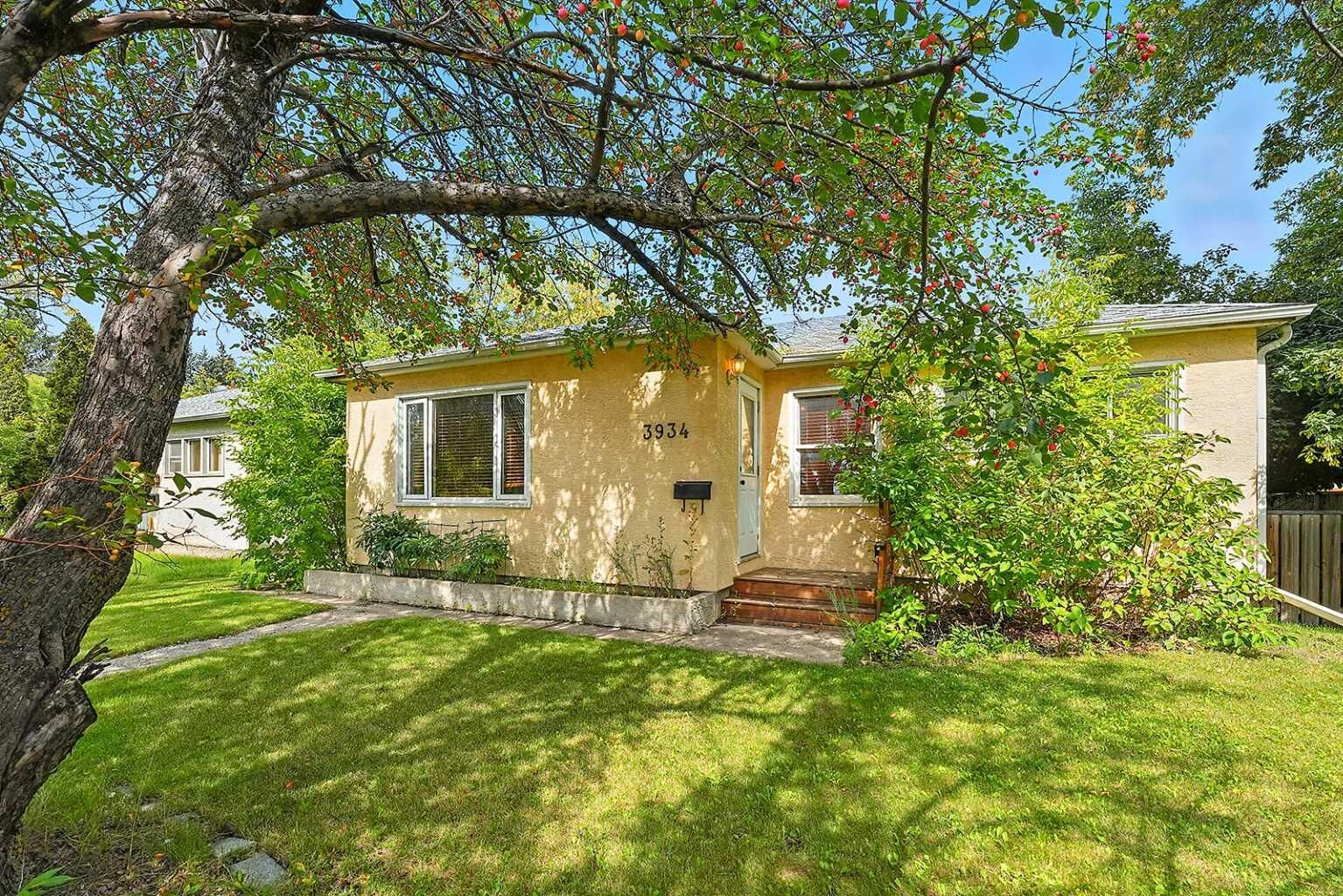 Property Photo:  3934 50 Street  AB T4N 1W3 