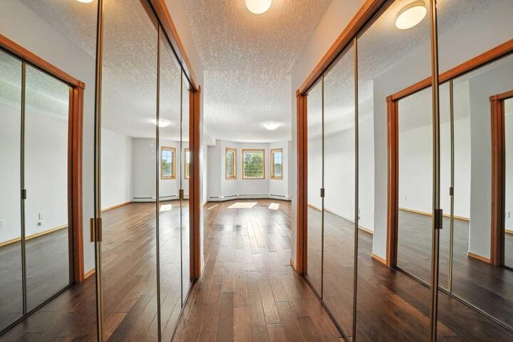 Property Photo:  4805 45 Street 324  AB T4N 7A9 