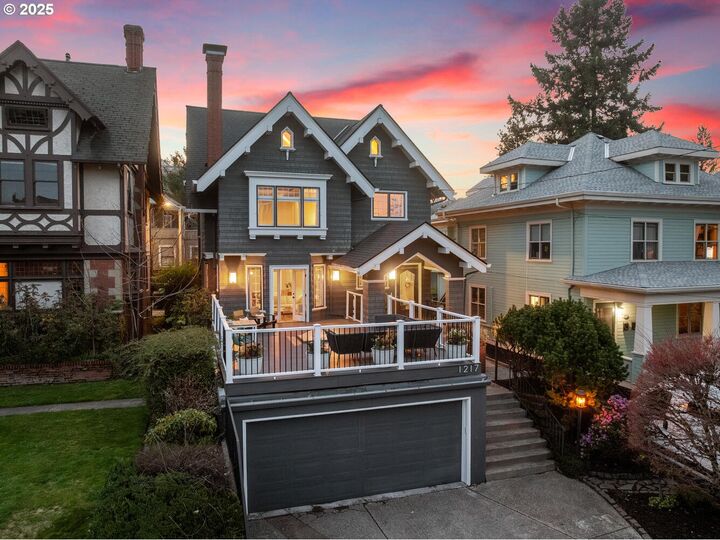 Property Photo: 1217 NW 25th Ave OR 97210