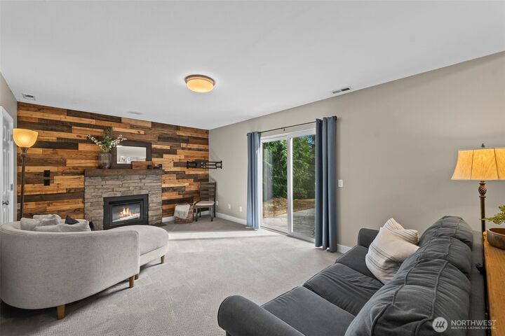 Property Photo:  11704  40th Av Ct NW  WA 98332 