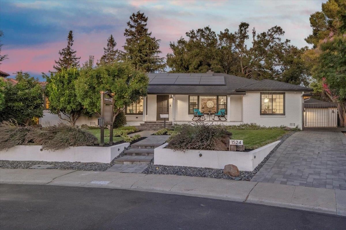 Property Photo: 1524 Santa Maria Avenue CA 95125
