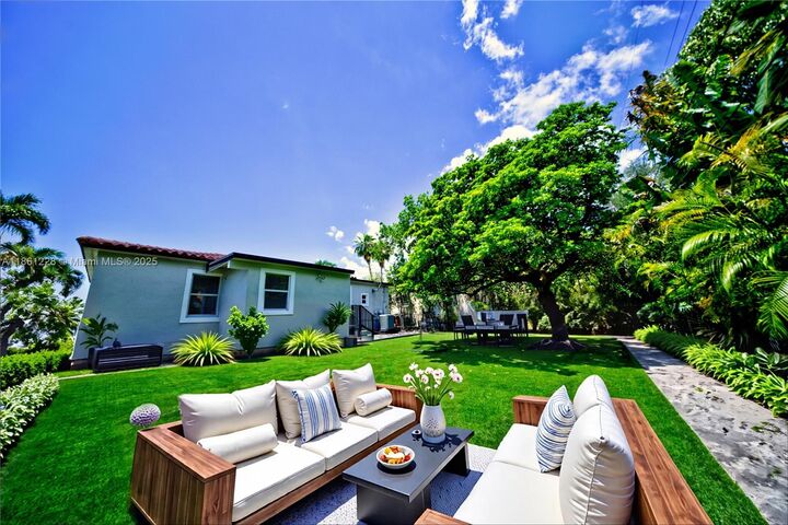 7 Montilla Ave  Coral Gables FL 33134 photo