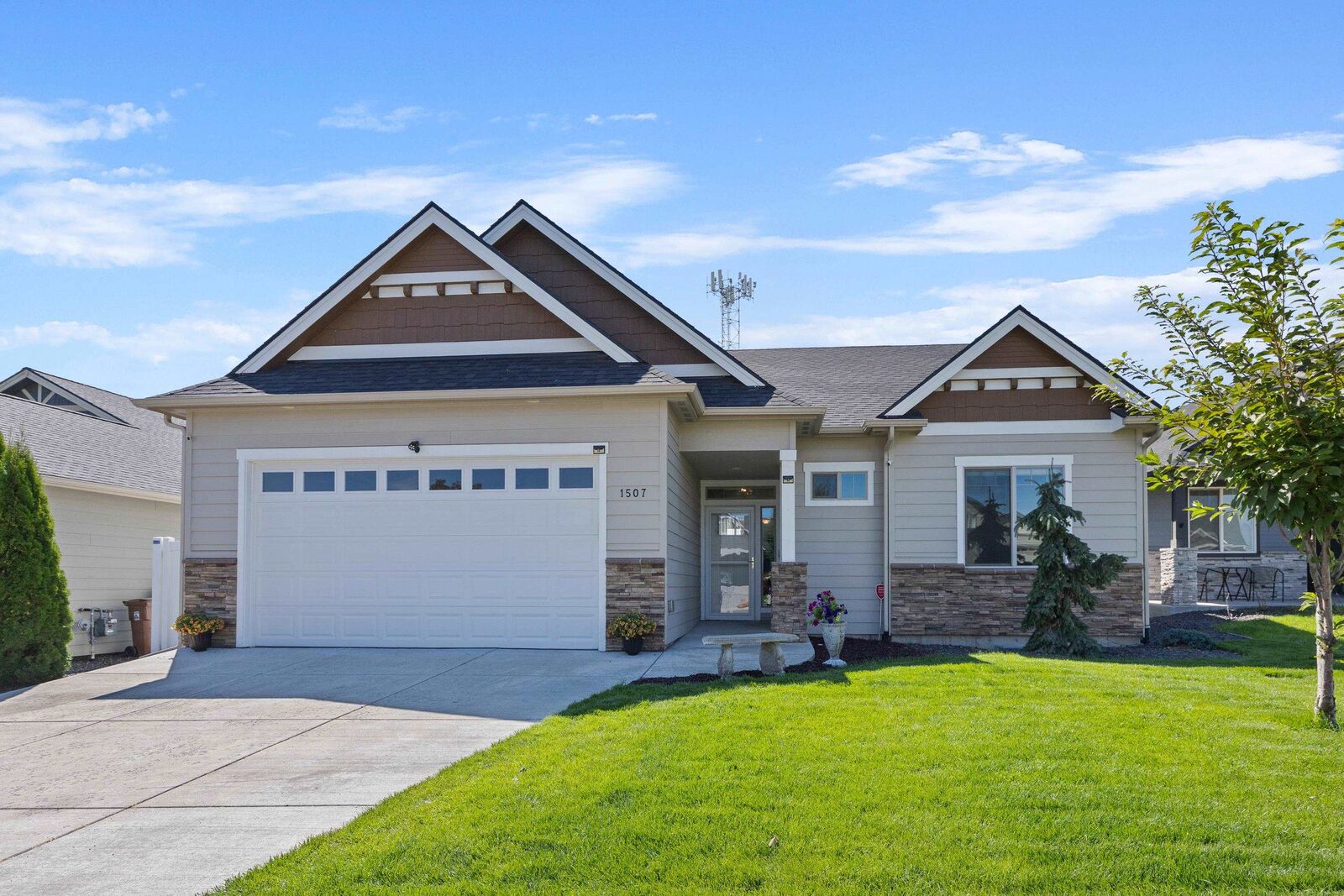 Property Photo:  1507 W Jay Ct  WA 99208 