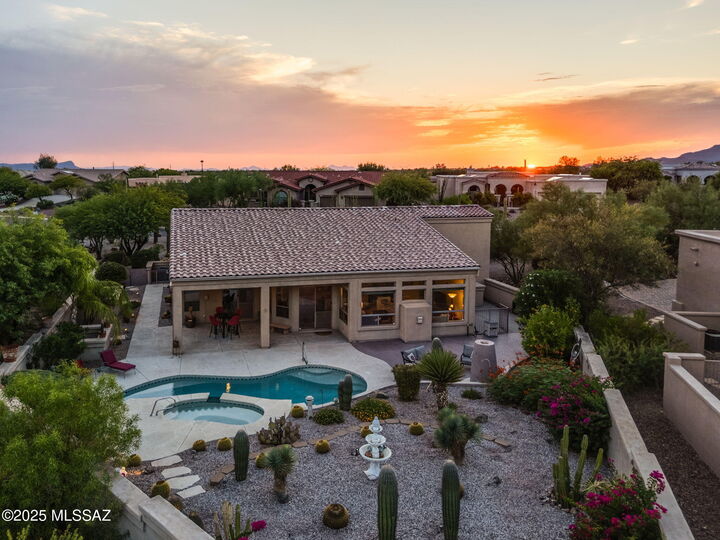 Property Photo:  12068 N Tall Grass Drive  AZ 85755 