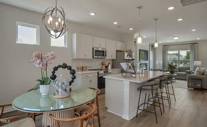 Property Photo: 730 Orchard Vista Circle NC 27606
