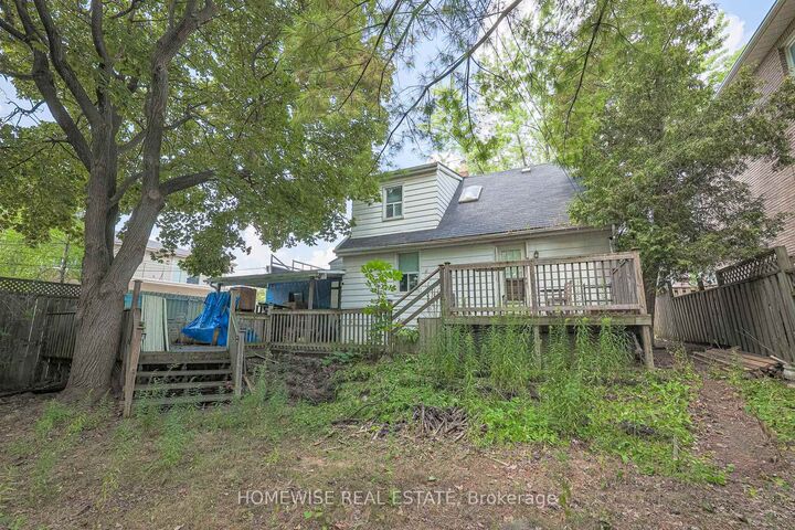 Photo de la propriété: 159 Alfred Avenue ON M2N 3J3
