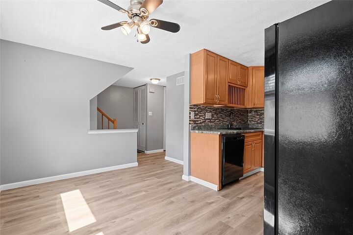 Property Photo: 624 Deer Watch Rd PA 15017