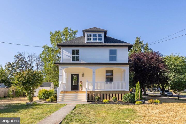 Property Photo:  703 National Avenue  VA 22601 