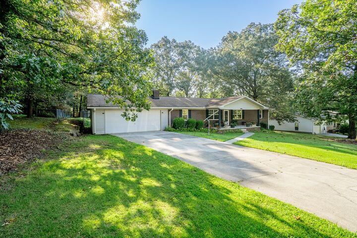 Property Photo: 2018 Tillman Drive GA 30721