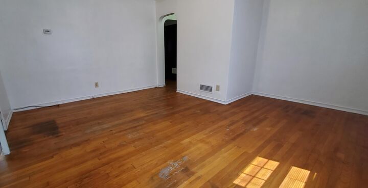 Property Photo: 3180 Grace Street OH 43204