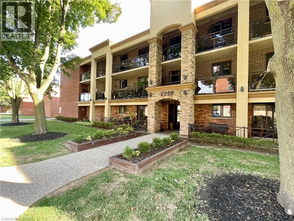 Property Photo:  1212 Fennell Avenue East 108  ON L8T 1T2 