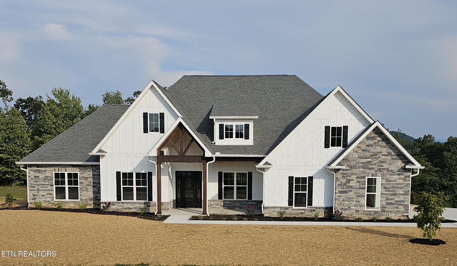 Property Photo:  200 Sugar Maple Court  TN 37354 