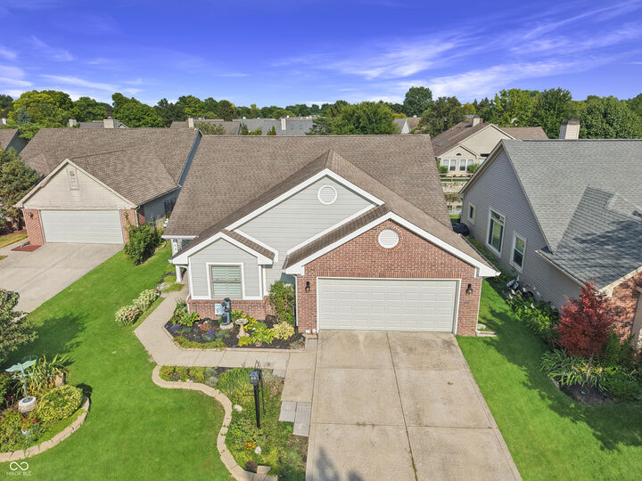 8807 Saddle Court  Indianapolis IN 46256 photo
