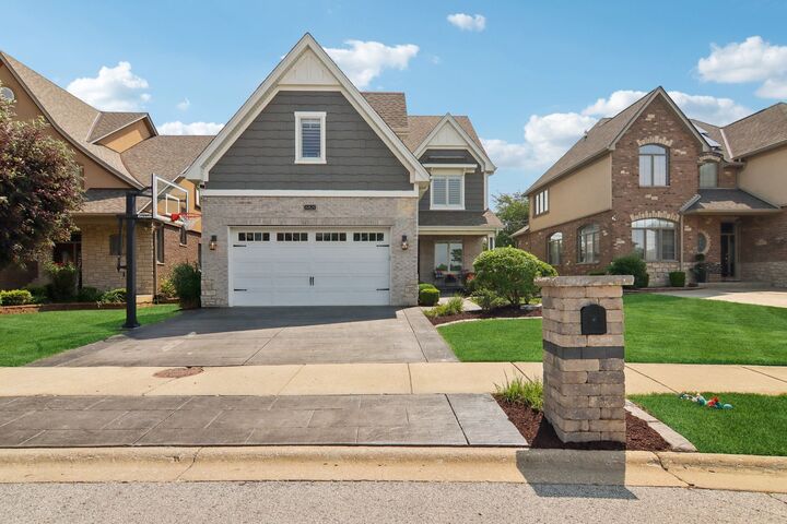 Property Photo:  16829 Sheridans Trail  IL 60467 