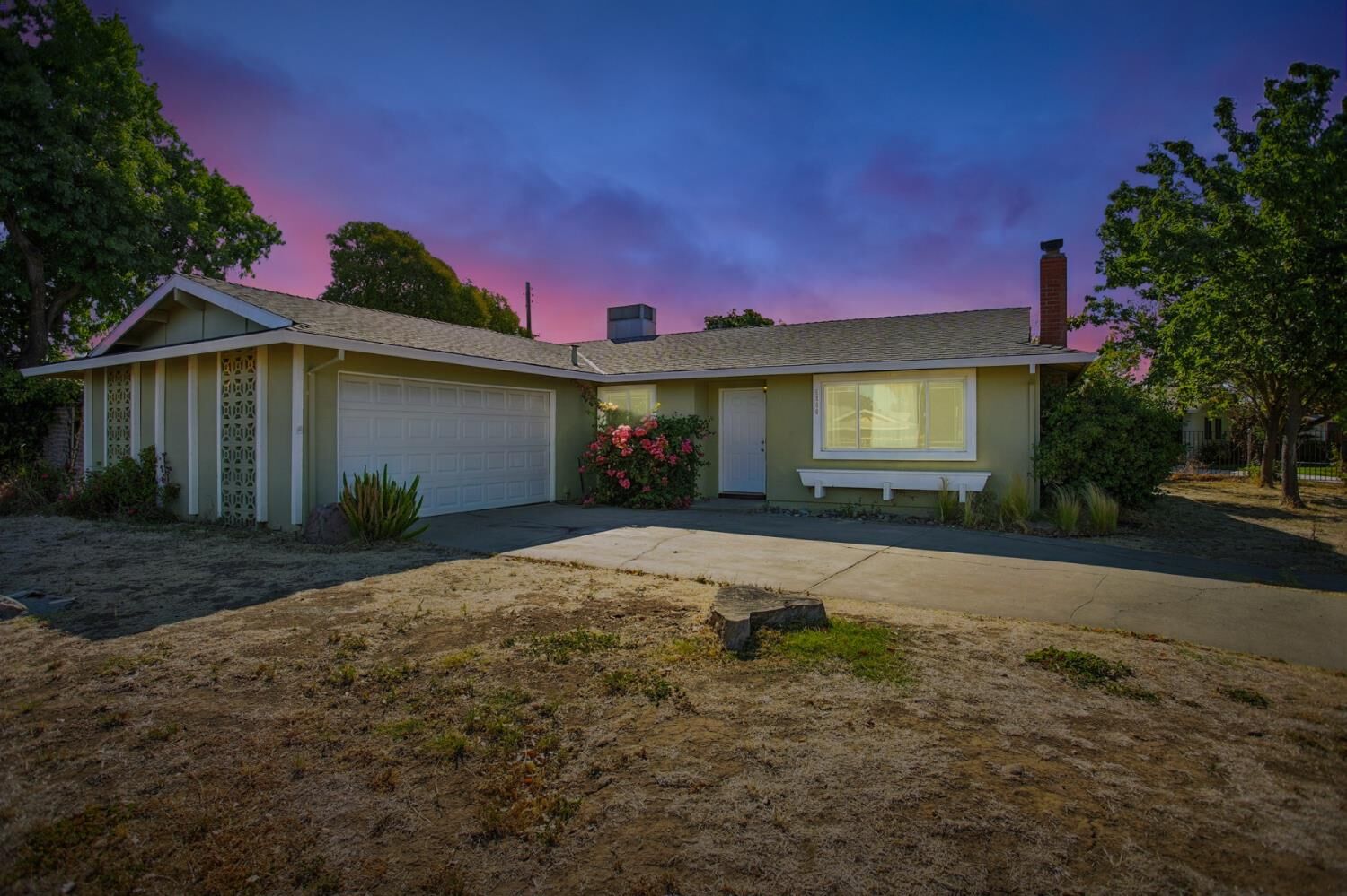 Property Photo: 6800 53rd Avenue CA 95828