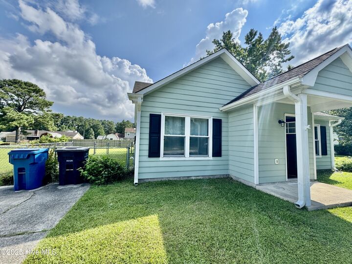 Property Photo: 288 Huff Drive NC 28546