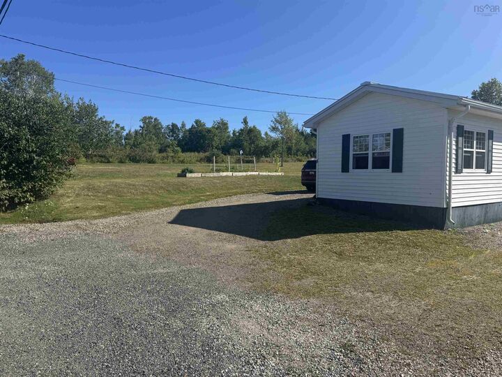 Property Photo: 4 Bushells Lane NS B2A 3L6