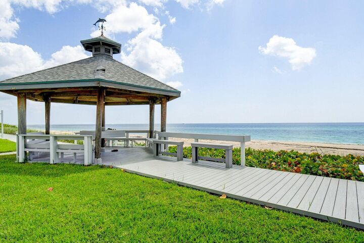 Property Photo:  5505 N Ocean Boulevard 8-108  FL 33435 