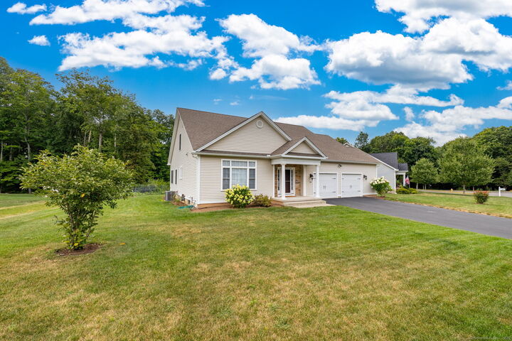 Property Photo:  150 Longview Drive  CT 06040 