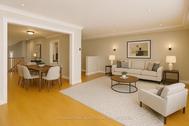Property Photo: 255 Shaftsbury Avenue 27 ON L4C 0L9