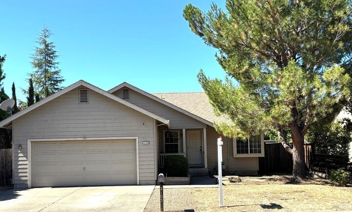 2103 Oat Hill Court  Calistoga CA 94515 photo